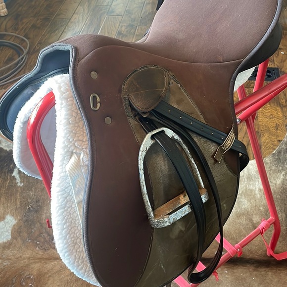 Wintec Other - Wintec Synthetic All Purpose Saddle